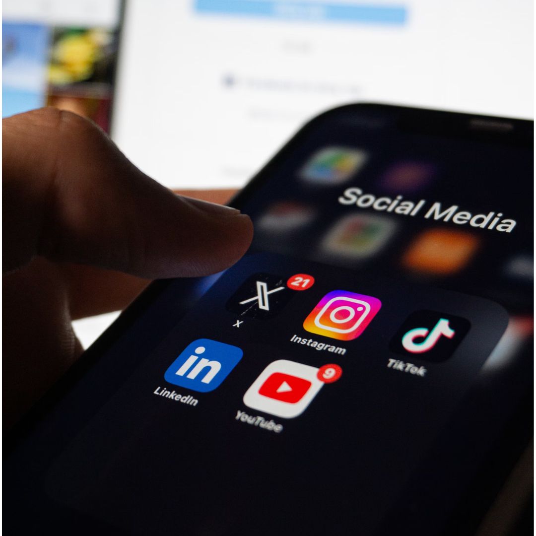 “لينكدإن” سوق العصر الحديث